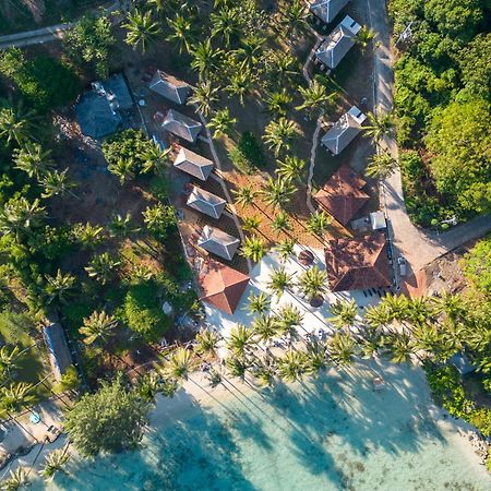 Eco Casa Hotel Karimunjawa Eksteriør billede