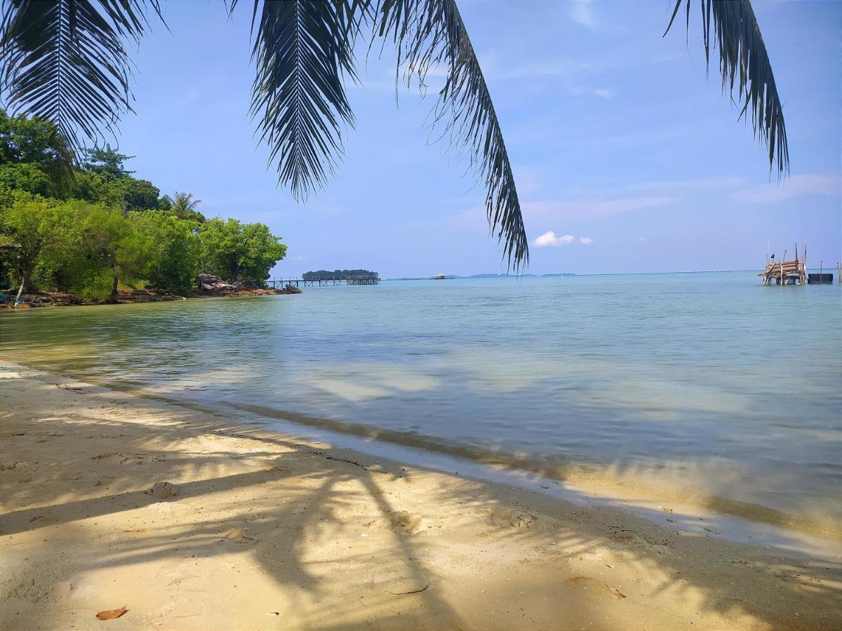 Eco Casa Hotel Karimunjawa Eksteriør billede