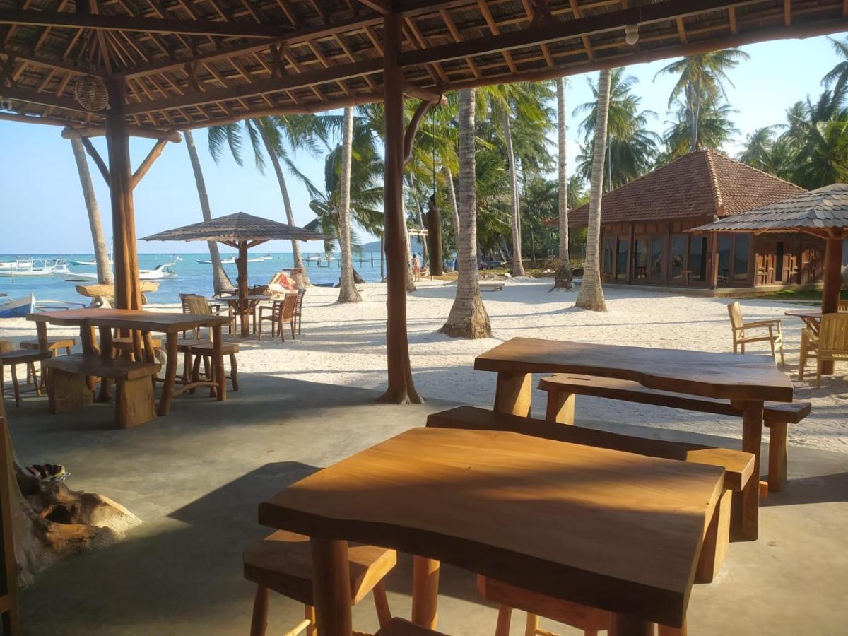 Eco Casa Hotel Karimunjawa Eksteriør billede