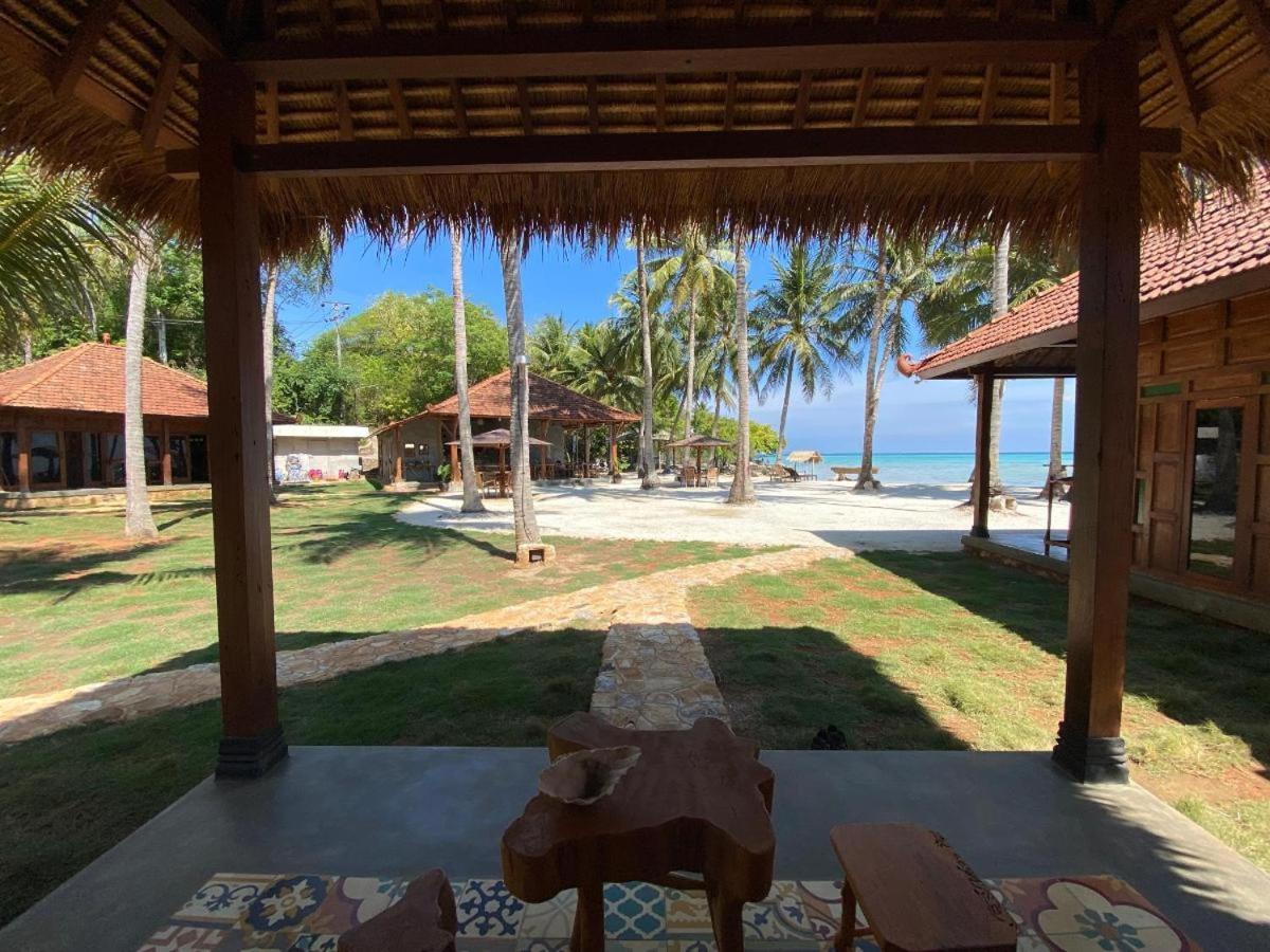 Eco Casa Hotel Karimunjawa Eksteriør billede