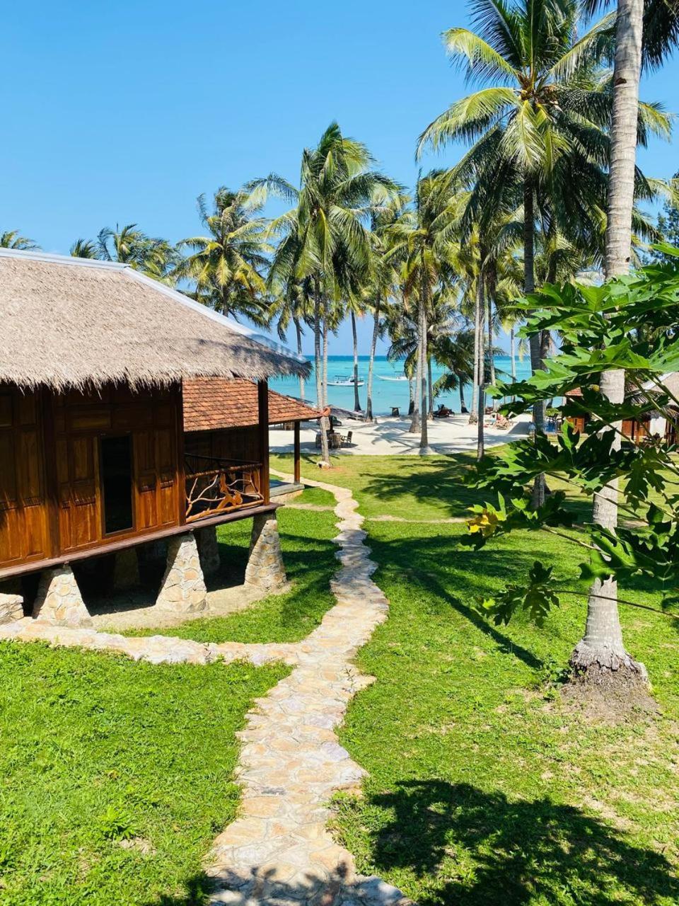 Eco Casa Hotel Karimunjawa Eksteriør billede