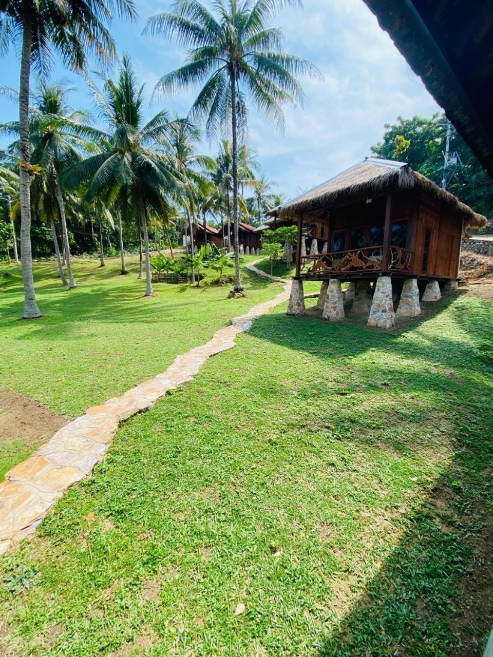 Eco Casa Hotel Karimunjawa Eksteriør billede