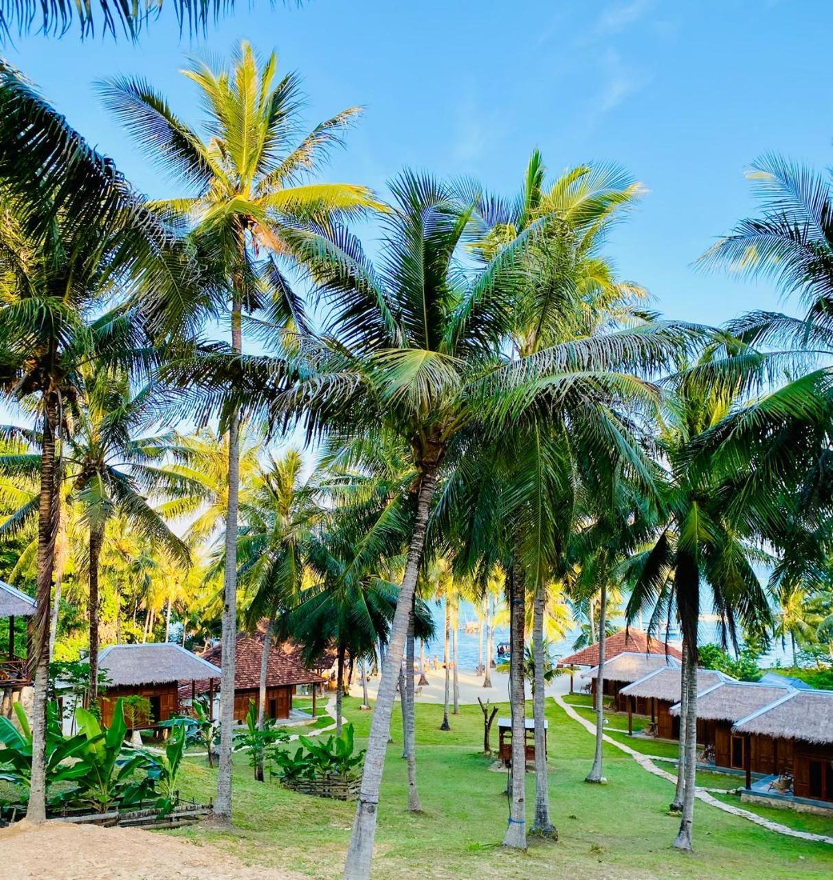 Eco Casa Hotel Karimunjawa Eksteriør billede
