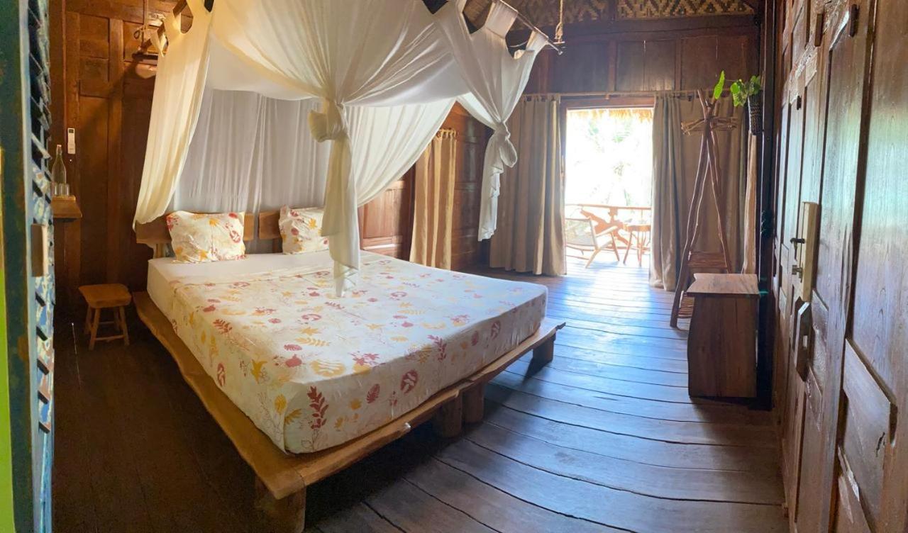 Eco Casa Hotel Karimunjawa Eksteriør billede