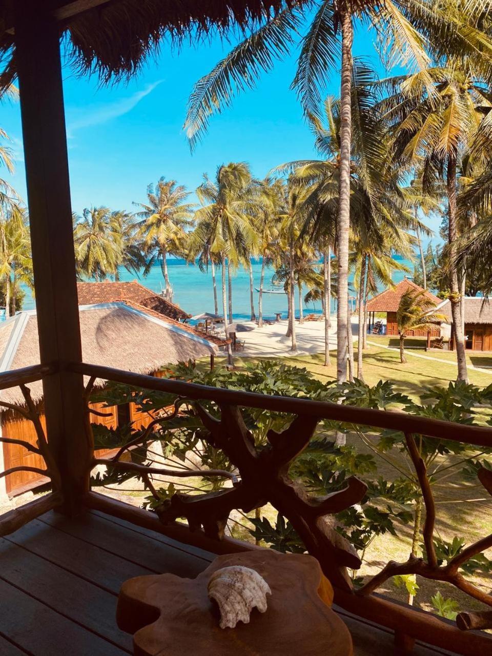 Eco Casa Hotel Karimunjawa Eksteriør billede